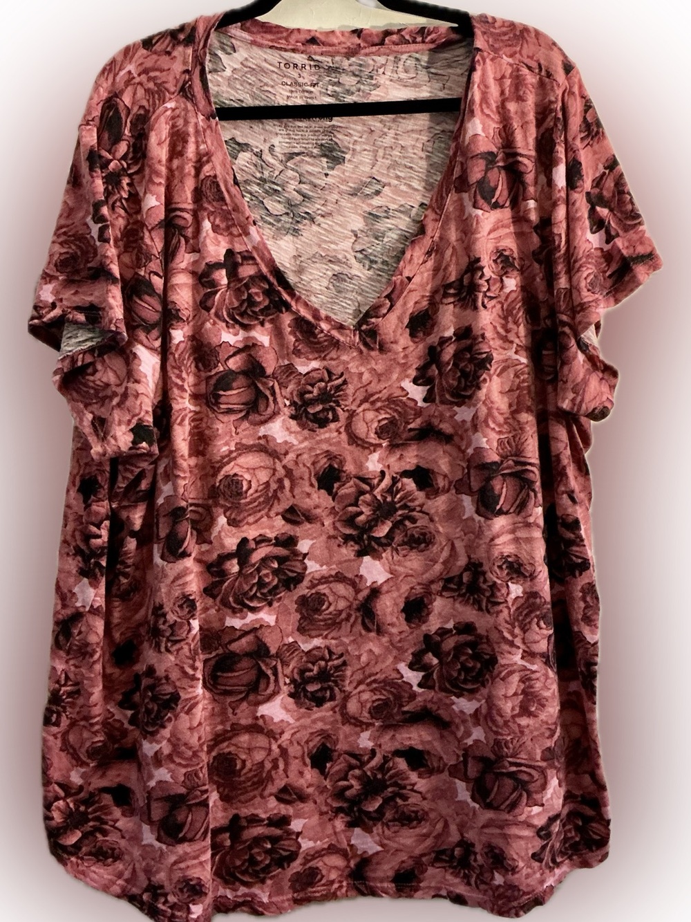Torrid Floral V Neck Tunic Top Size 3X Pink Rose Print 100% Cotton